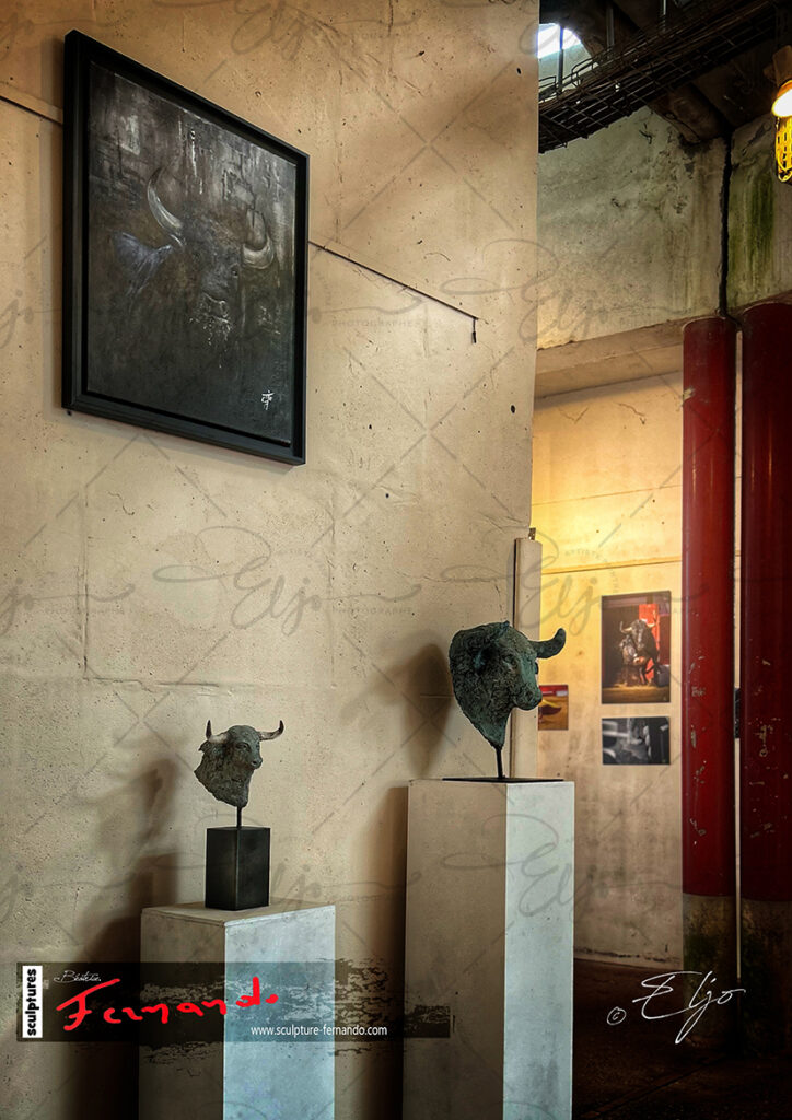 Exposition TAURINE - Photos Peintures
SCULPTURES ©béatice FERNANDO - Photos © ELJO - Tous droits réservés