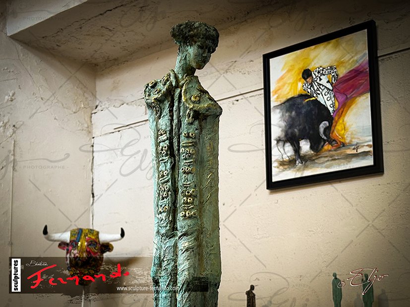 Exposition TAURINE - Photos Peintures
SCULPTURES ©béatice FERNANDO - Photos © ELJO - Tous droits réservés